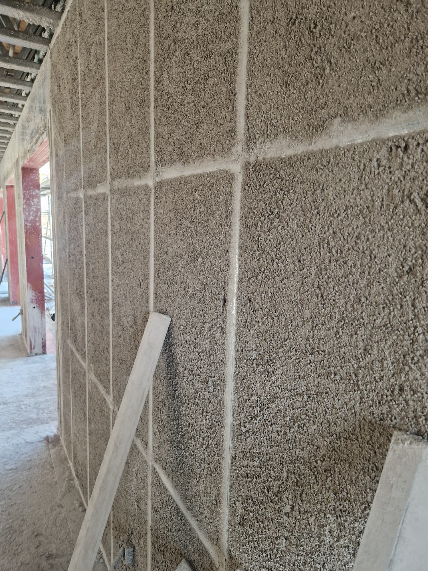 Sprayed INSULTERM 600 surface